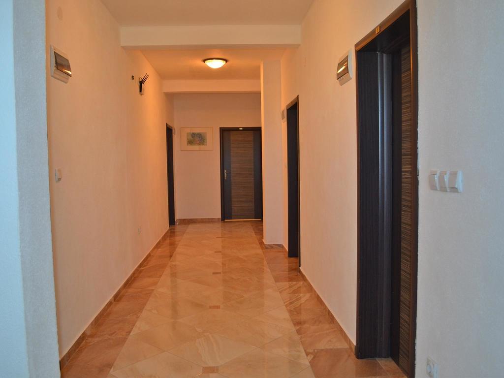 Apartments Fat E Jet - Pool & Breakfast Ulcinj Exterior photo